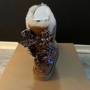 UGG Bailey bow leopard print